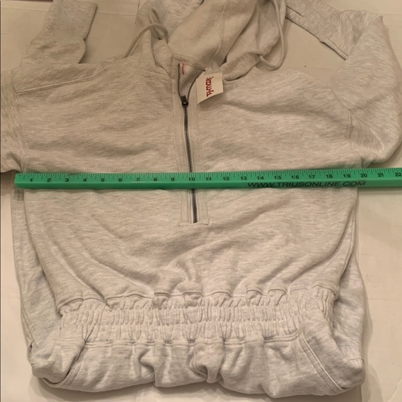 FP Movement One Piece Free People Jumpsuit Relaxed Fit Training Day Gray XS. - Picture 14 of 16